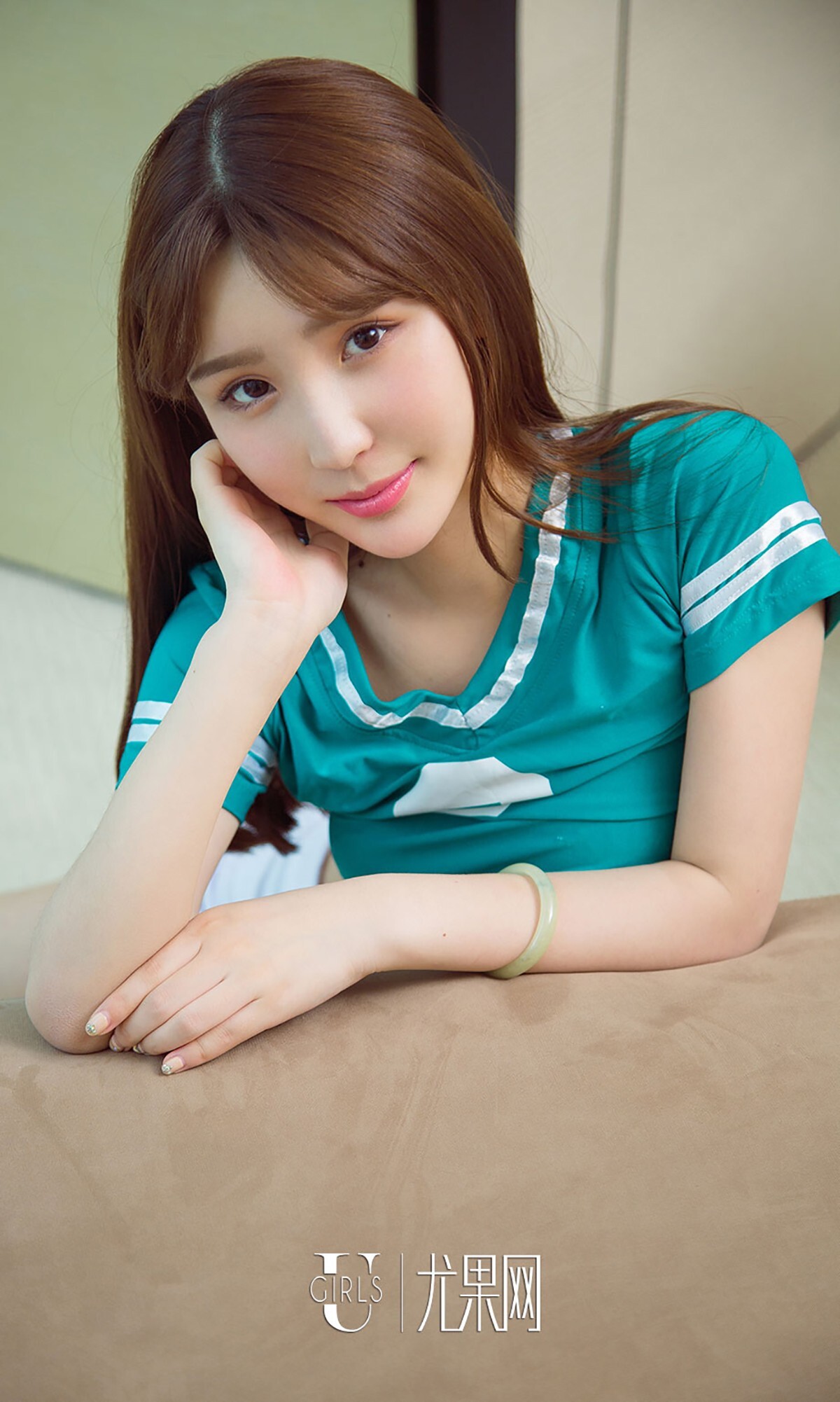 [尤果性感美女爱尤物]APP2017 No.749 唯依